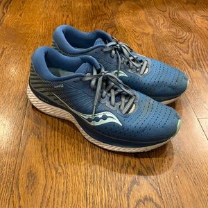 Women’s Blue Saucony Running Shoes - Size 9